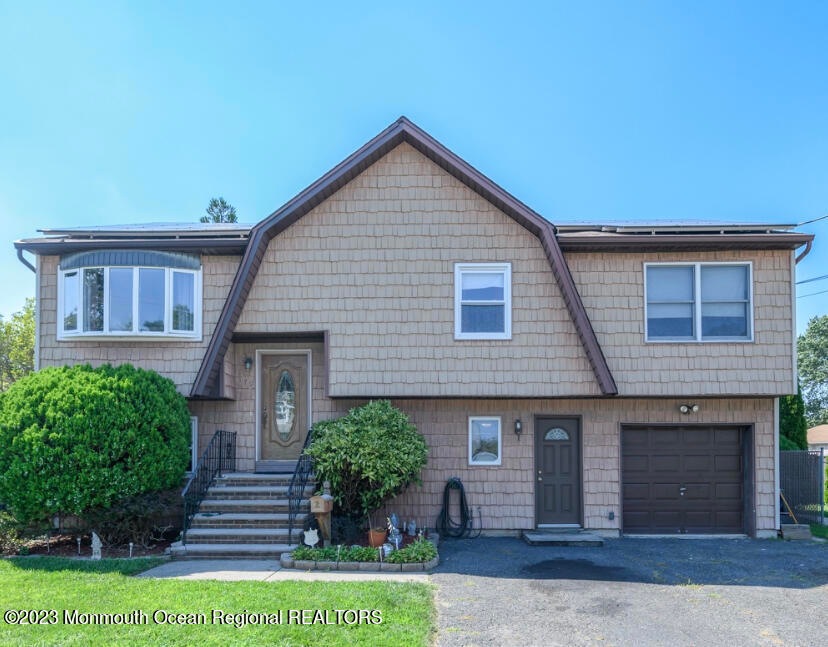 179 Hudson Ave, North Middletown, NJ 07748 - photo 1