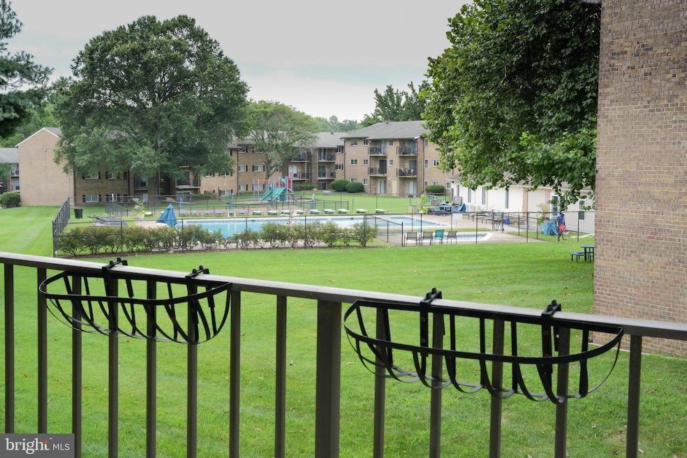 360 Gatewater Ct unit D APT 202, Glen Burnie, MD 21060 - photo 1