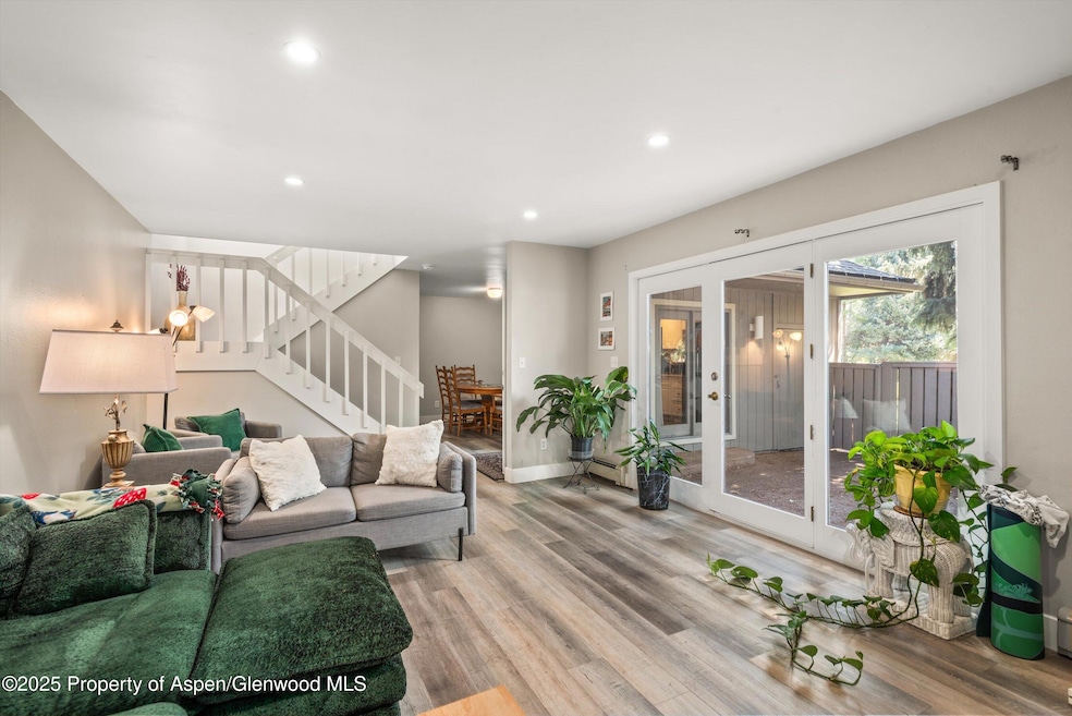 152 Wren Ct, Basalt, CO 81621 - photo 1