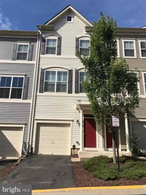 210 Shamrock Dr, Stafford, VA 22556 - photo 1