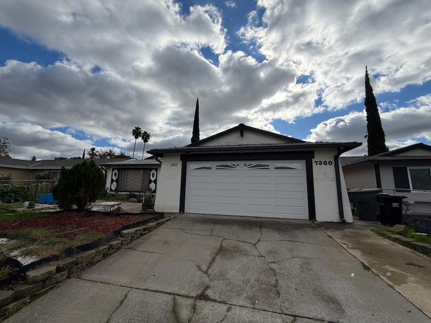 7360 Salazar Dr, North Highlands, CA 95660 - photo 1