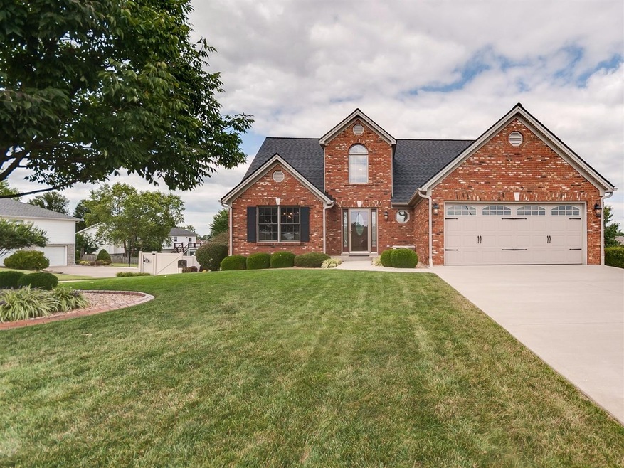 102 Metcalf Dr, Frankfort, KY 40601 - photo 1