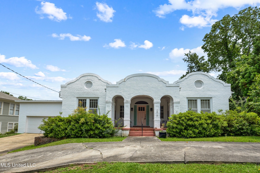 2418 24th Ave-1