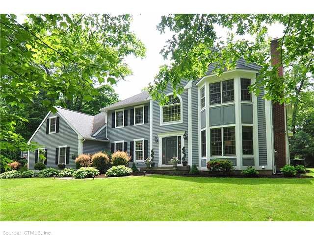 19 Great Oak Ln, Unionville, CT 06085 - photo 1