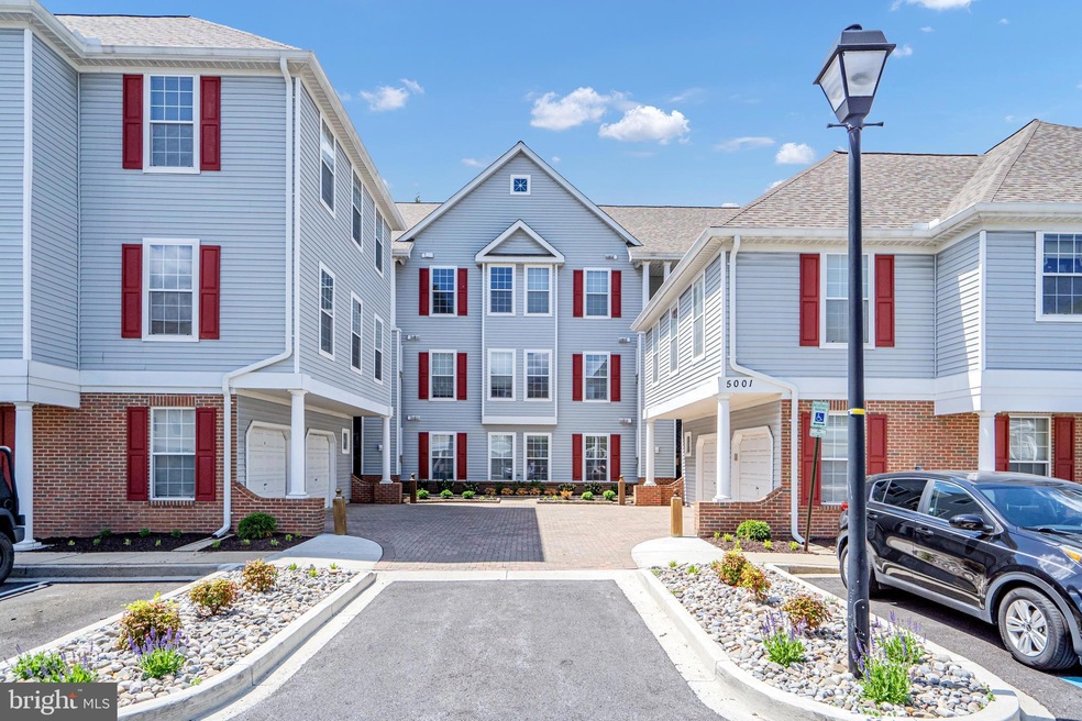 5001 Willow Branch Way unit 104, Owings Mills, MD 21117 - photo 1