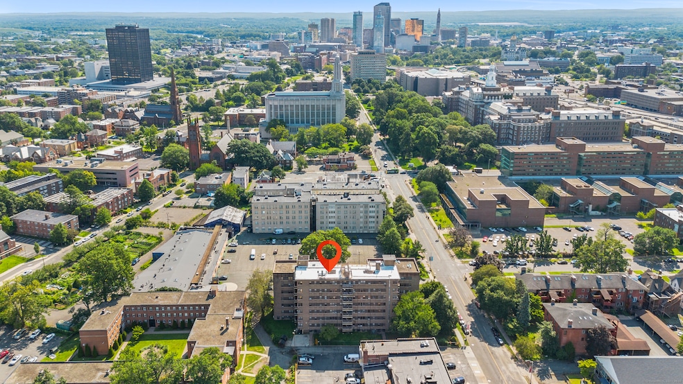 230 Farmington Ave unit F5, Hartford, CT 06105 - photo 1