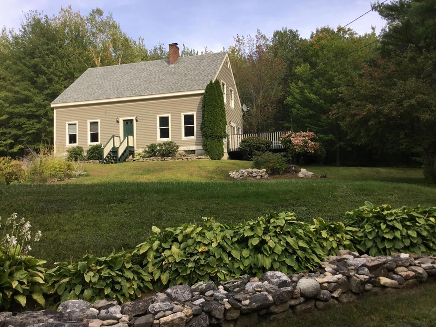 11 Fieldcrest Dr.