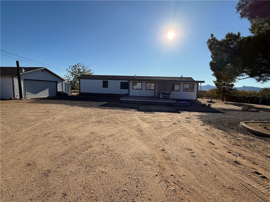 4240 Tangerine Dr, Kingman, AZ 86413 - photo 1