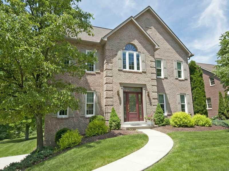 Exterior Front. Great neighborhood in Cranberry Tw