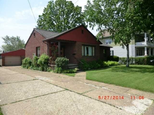 2747 Orleans Ave, Niagara Falls, NY 14303 - photo 1