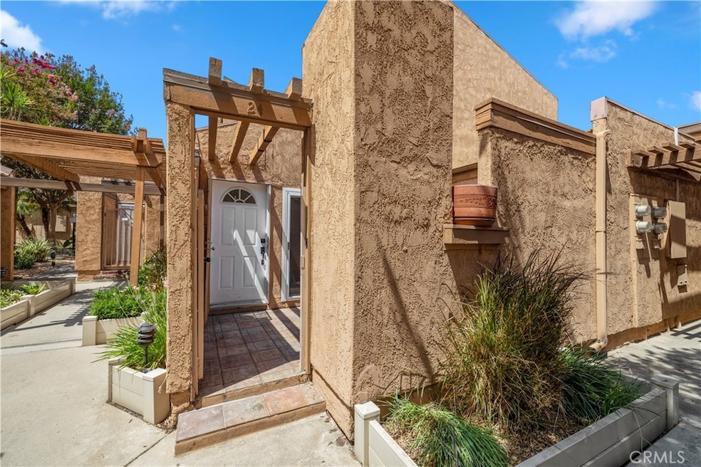 2700 N Brea Blvd unit 24, Fullerton, CA 92835 - photo 1