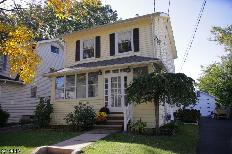 85 Davis Ave, Bloomfield, NJ 07003 - photo 1