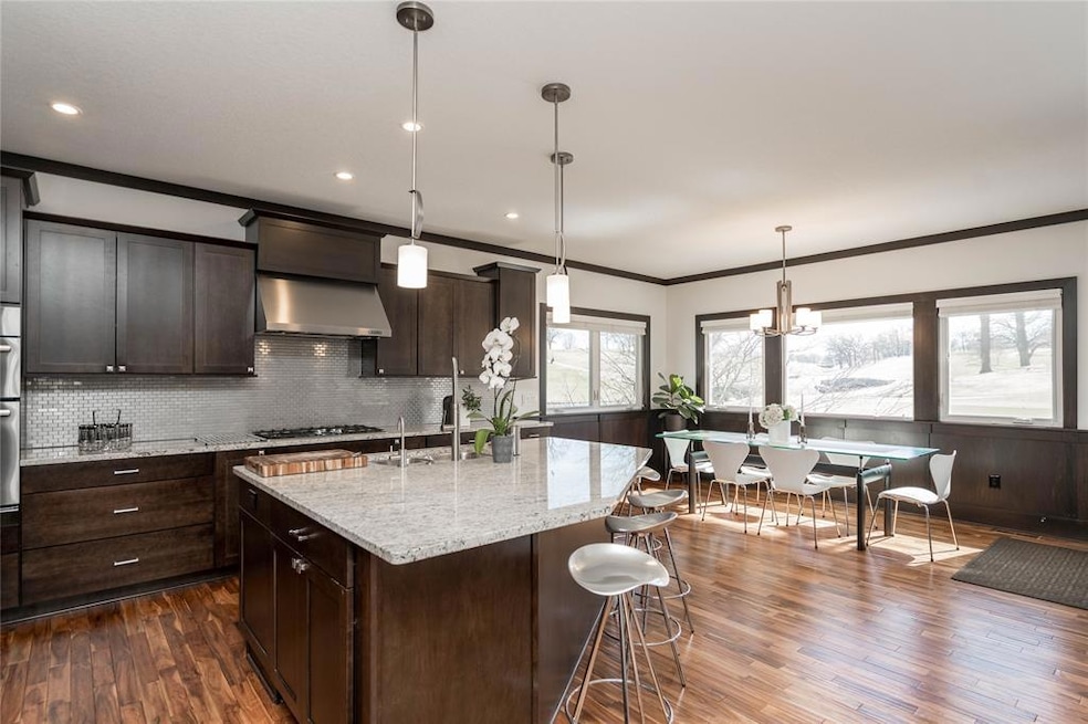 1902 Park Ave, Des Moines, IA 50315 - photo 1