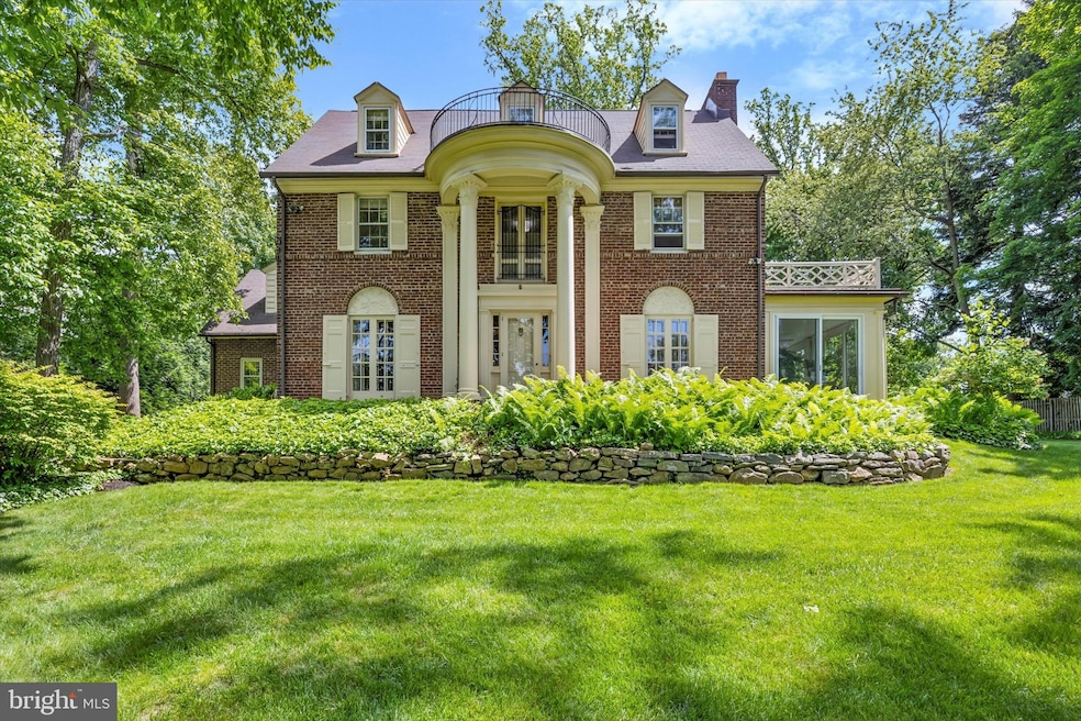 Sold $1,900,000 • Co-Listing Agent