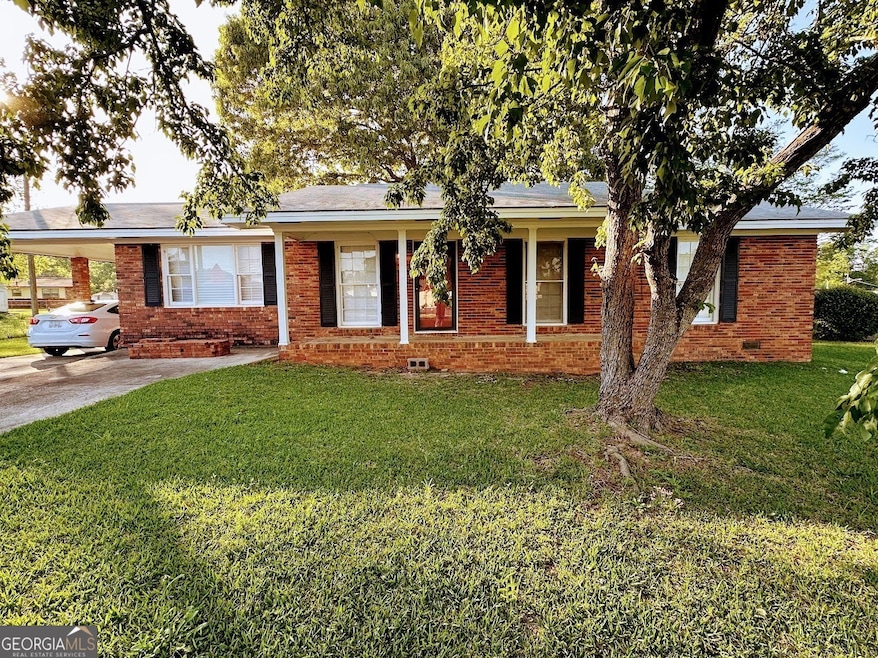 401 Davis Dr, Centerville, GA 31028 - photo 1