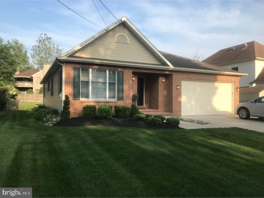 12 N Girard St, Woodbury, NJ 08096 - photo 1