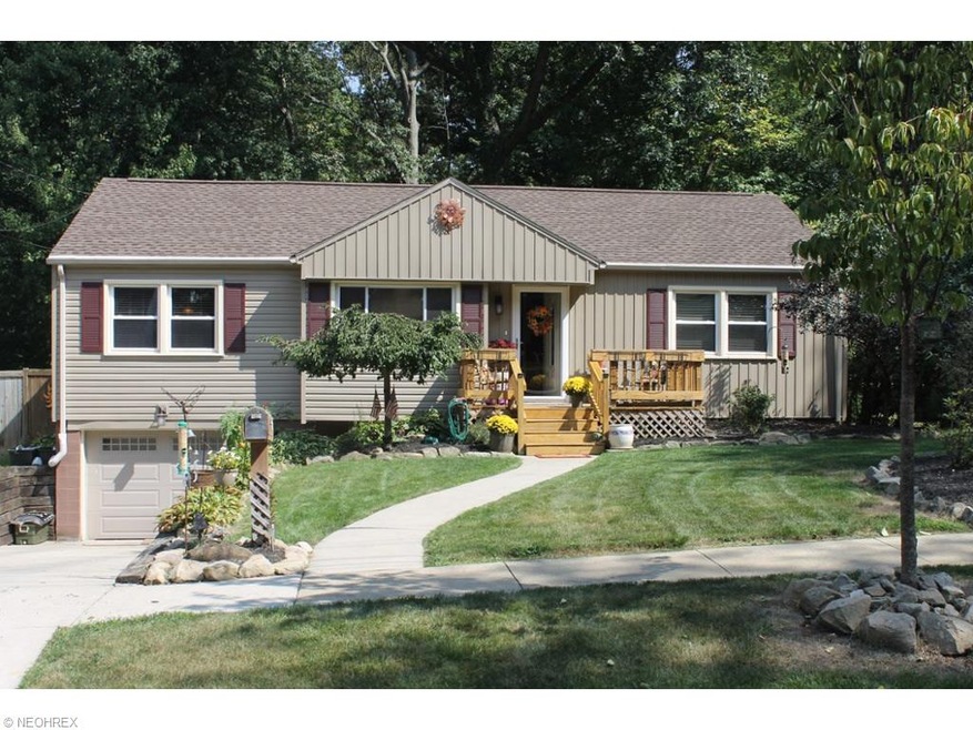 Welcome to HGTVs definition of curb appeal!