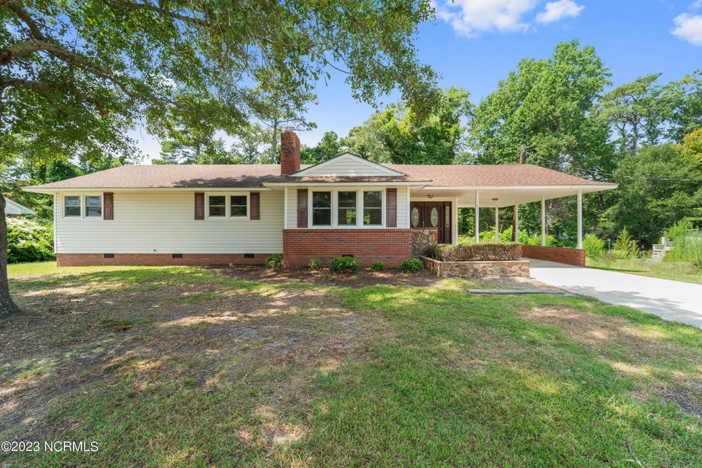 611 River Ct, Jacksonville, NC 28540 - photo 1