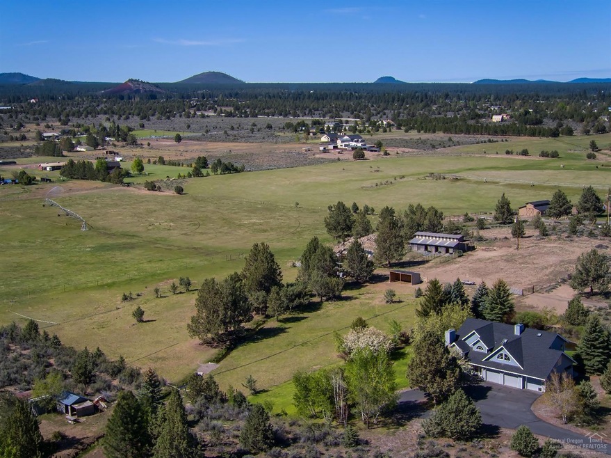 22555 Mcardle Rd, Bend, OR 97702 - photo 1