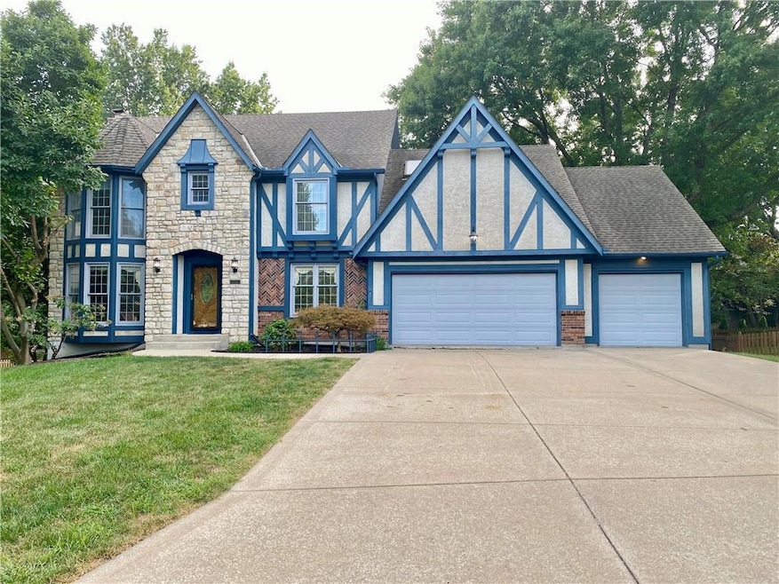 Under Contract $474,900