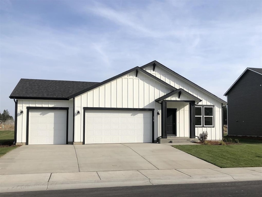 For Sale $525,000 • Co-Listing Agent