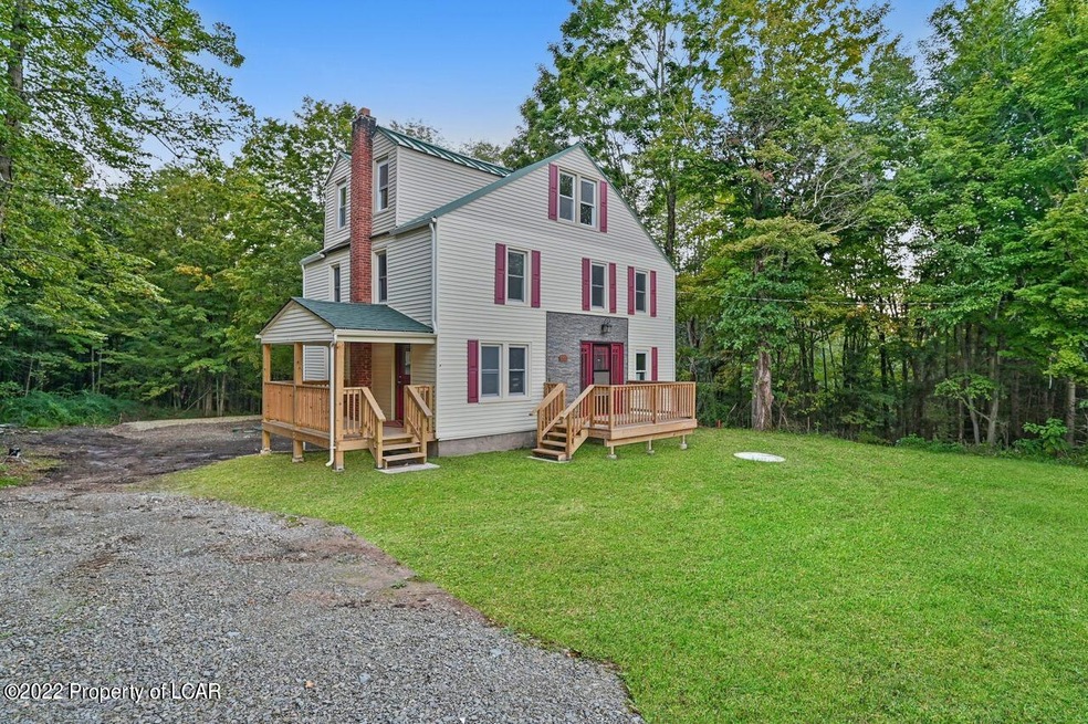 549 Gravity Rd, Lake Ariel, PA 18436 - photo 1