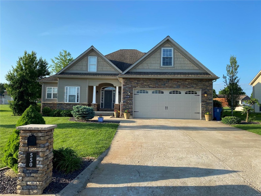 550 Sumpter Dr, Farmington, MO 63640 - photo 1