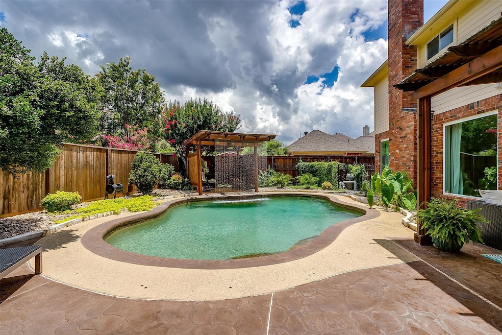 Sold • Co-Listing Agent