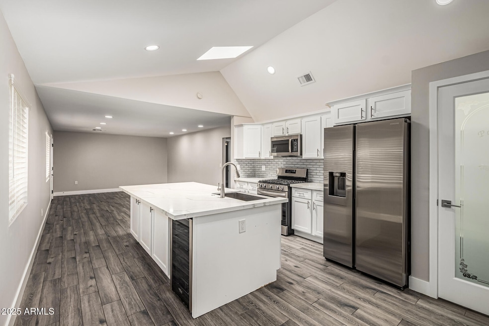 535 W 15th St, Tempe, AZ 85281 - photo 1