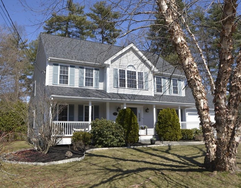 11 Lamplighter Ln, Walpole, MA 02081 - photo 1