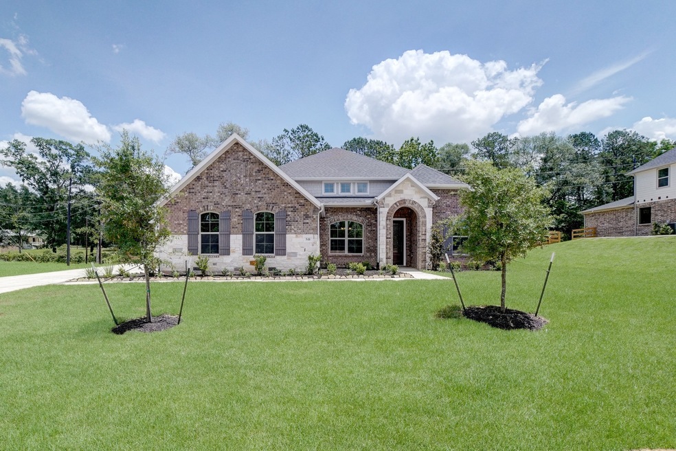 548 Black Bronco Rd, Magnolia, TX 77354 - photo 1