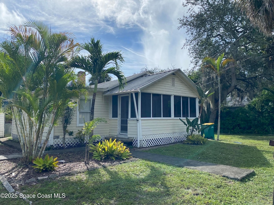 1903 Fletcher St, Melbourne, FL 32901 - photo 1