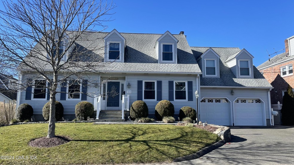 22 Cos Cob Ave unit B, Cos Cob, CT 06807 - photo 1