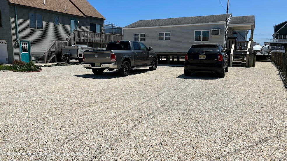 109 Marlin Rd, Tuckerton, NJ 08087 - photo 1