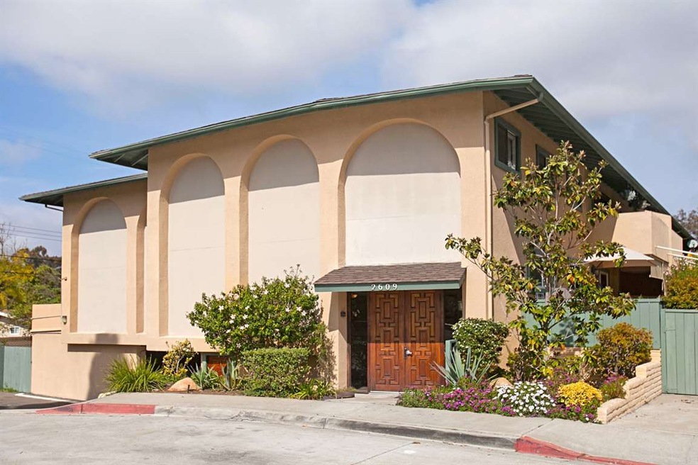 Cul-De-Sac location! Fully gated community!