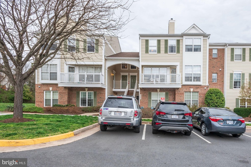 46876 Clarion Terrace unit 201, Sterling, VA 20164 - photo 1