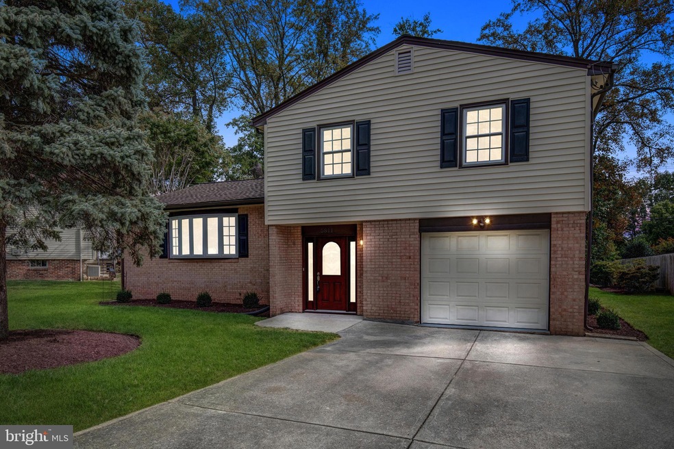 5811 King Arthur Way, Glenn Dale, MD 20769 - photo 1