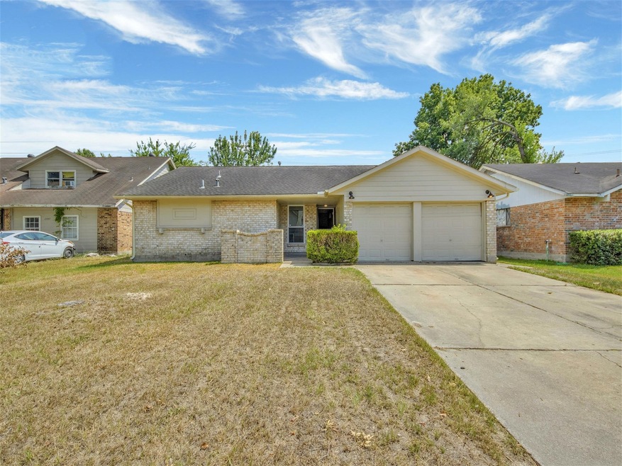 2311 Lemonwood Ln, Houston, TX 77038 - photo 1