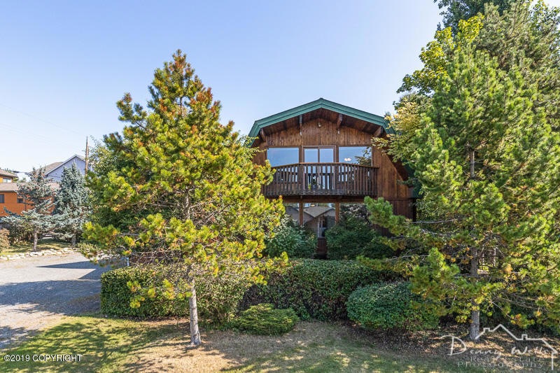 Exterior Side-20190809-0279