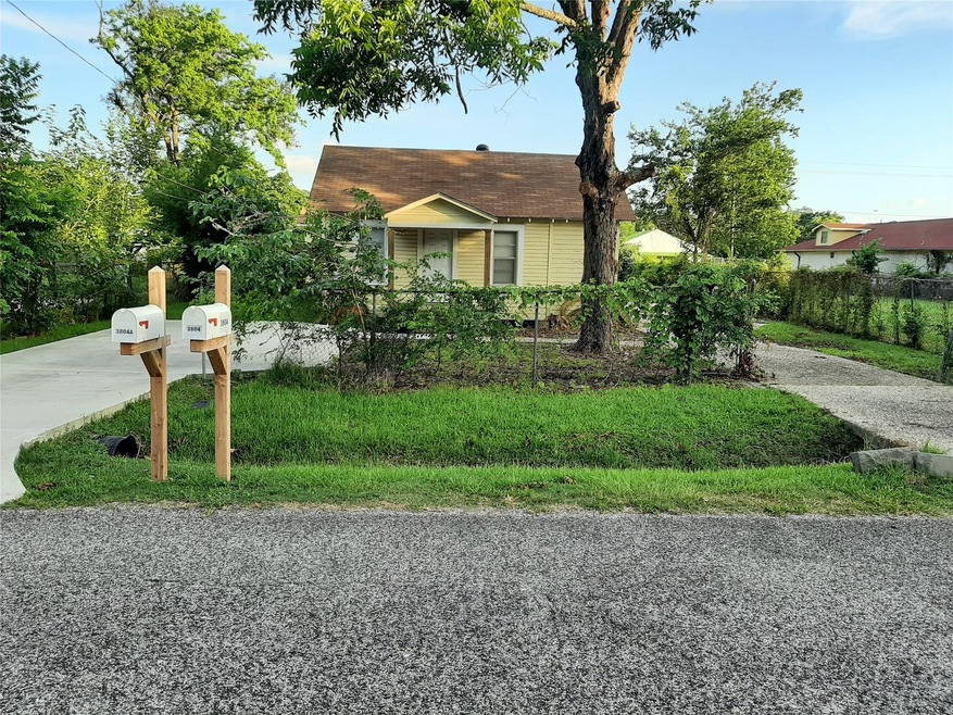 3804 Turner Dr, Houston, TX 77093 - photo 1
