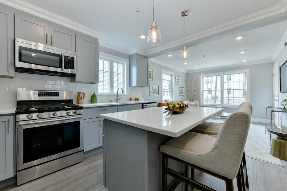 224 Newbury Ave unit 1, Quincy, MA 02171 - photo 1