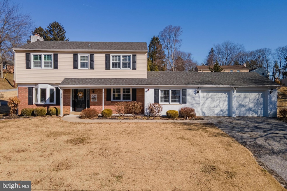 1215 Boulder Ln, West Chester, PA 19382 - photo 1