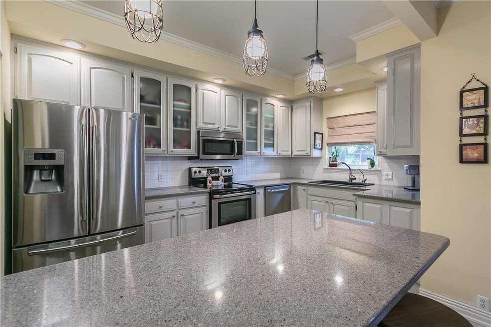 307 Willington Ln, Bentonville, AR 72712 - photo 1