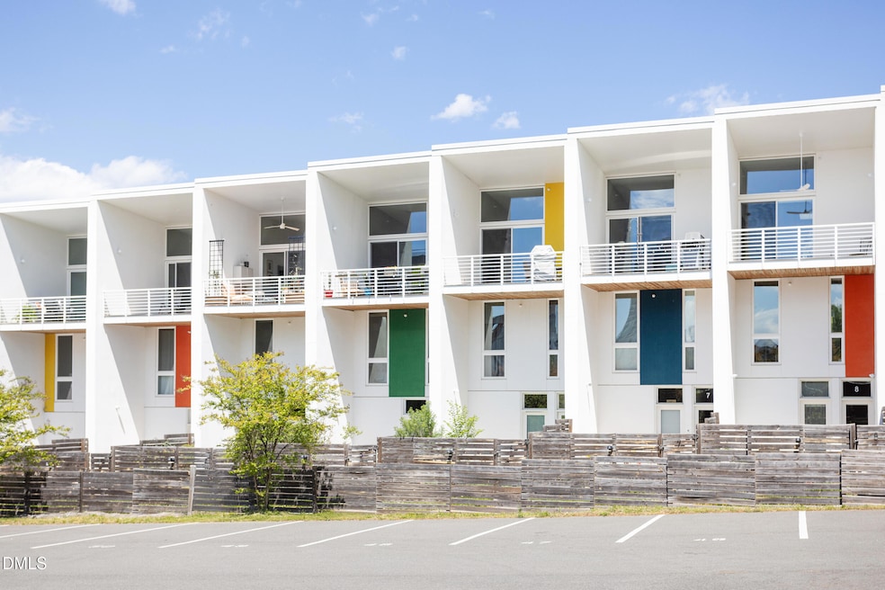 524_N_Mangum_Unit_2_MLS-58