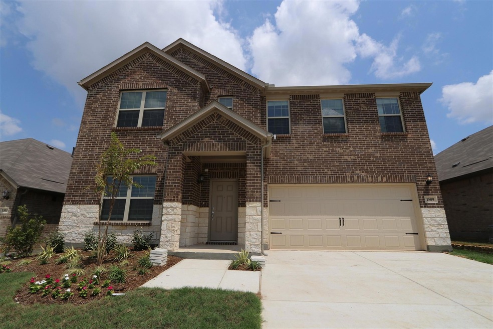 1509 Asher Ln, Denton, TX 76210 - photo 1