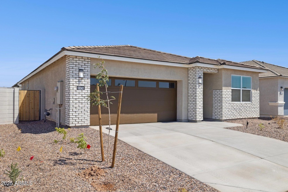 18362 W Hackamore Dr, Wittmann, AZ 85361 - photo 1