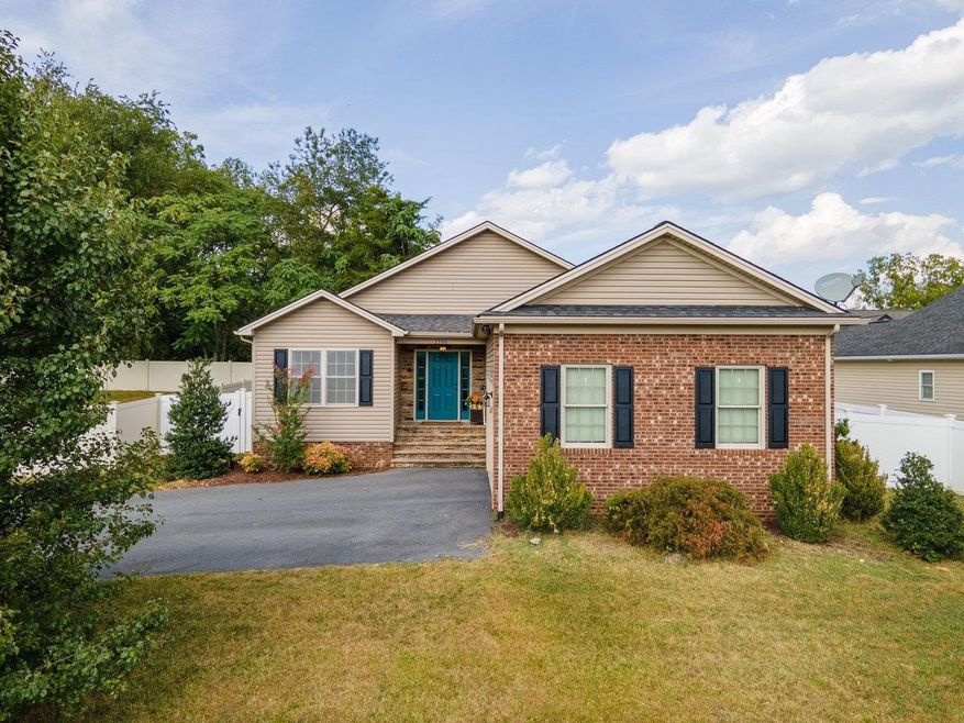 1166 Landon Dr, Harrisonburg, VA 22801 - photo 1