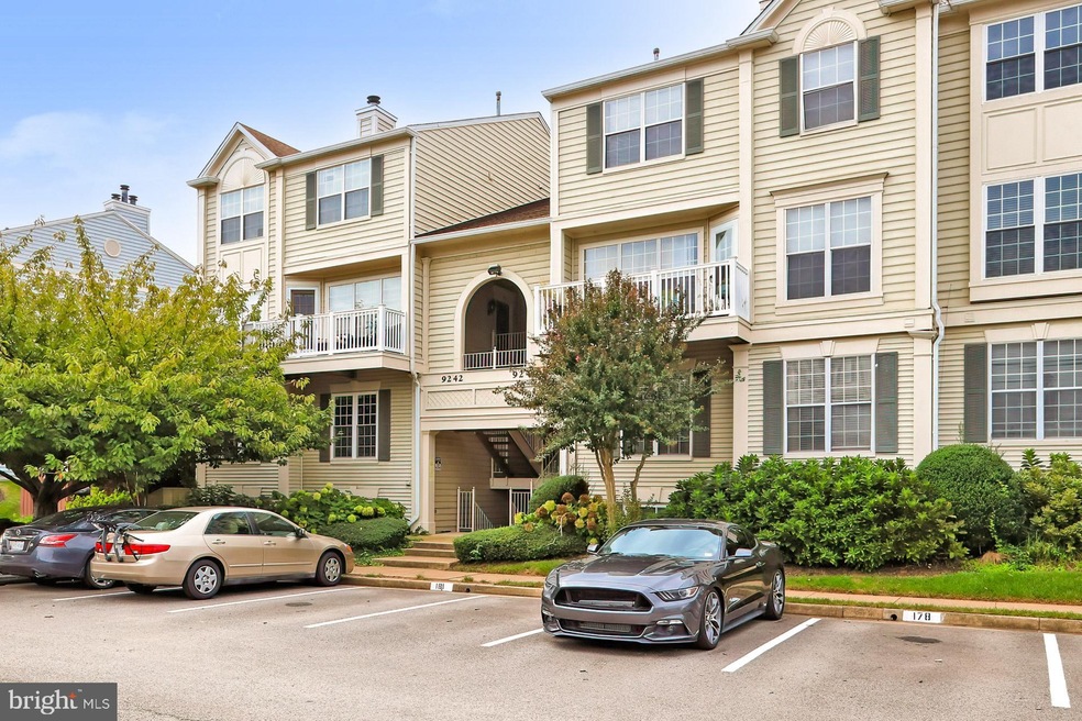 9242 Cardinal Forest Ln unit 9242B-201, Lorton, VA 22079 - photo 1