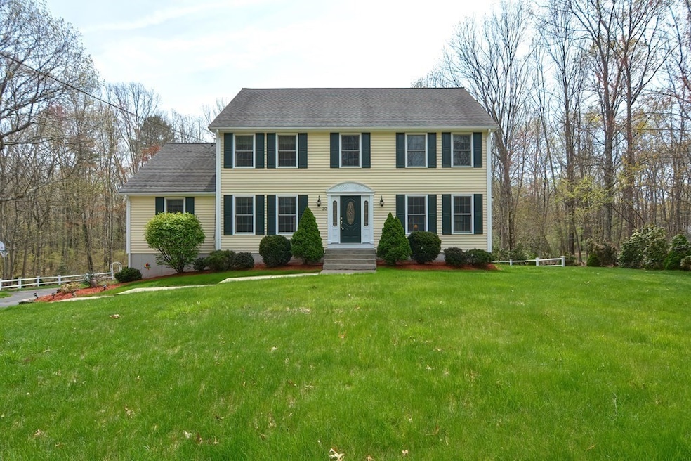 20 Peters Ln, Franklin, MA 02038 - photo 1