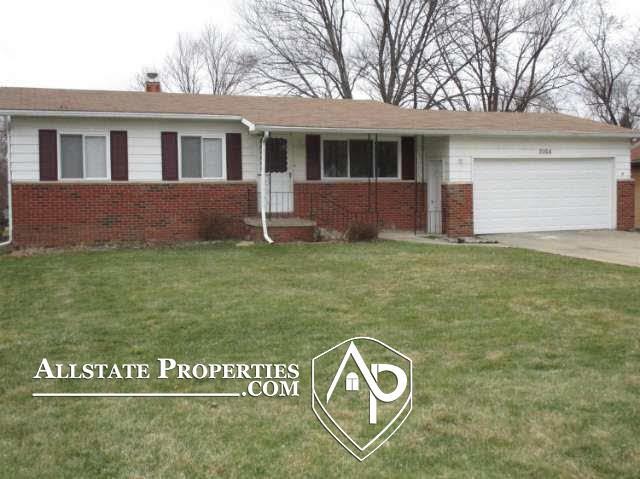 2064 Noble Ave, Flint, MI 48532 - photo 1